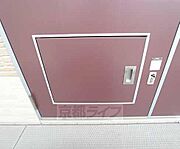 宅配ボックス付きです。