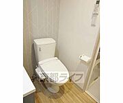 ウォシュレット付きのトイレです。