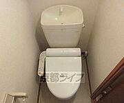 清潔感のあるトイレです