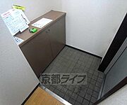 下駄箱ついてます。