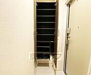 靴収納付きの玄関