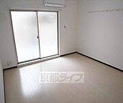 8．3帖のゆったりした洋室です。