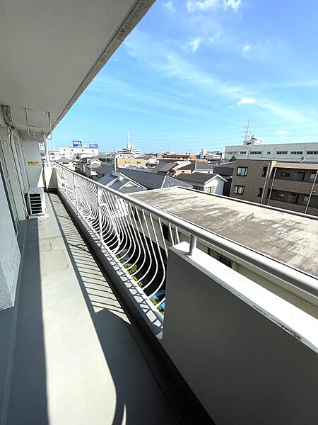 バルコニーを拡大表示