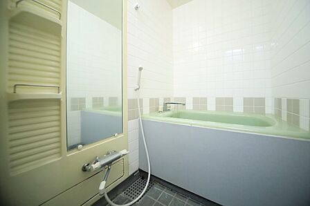一日の疲れを癒してくれる、寛ぎのバスタイムを♪