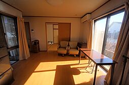 居間
