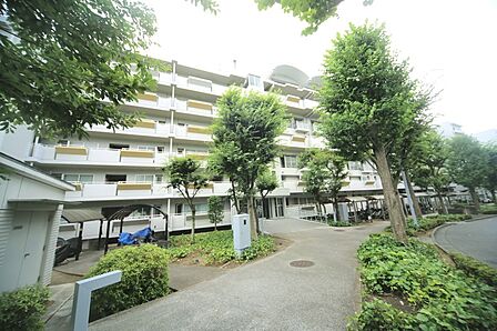 日本総合住生活への、委託管理となっております♪