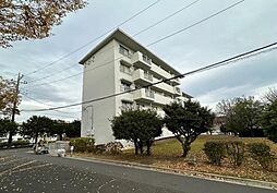 鶴川2丁目団地15の1号棟