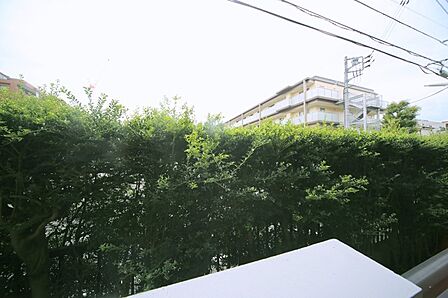 1階部分ですが、外からの人目なども気になることなくお過ごしいただけます♪