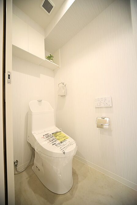 温水洗浄機能付きトイレで、いつも快適にお使いいただけます♪