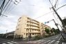 外観：周辺にはスーパー等があり、生活便利な住環境となっております♪