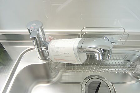 浄水器一体型水栓で、いつもクリーンなお水を。