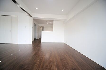 新規リフォーム済みで、気持ち良くご入居頂けます♪