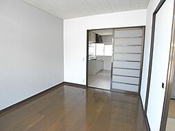 アビタ・シャルムパート2 1階2DKのリビング/ダイニング