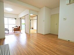 居間