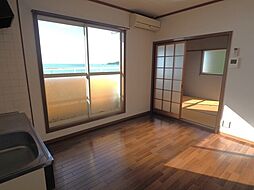 居間