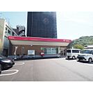 郵便局「勝山郵便局まで969m」