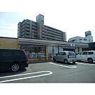 コンビニ「セブンイレブンまで730m」