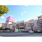 ショッピング施設「イオン防府店まで1300m」