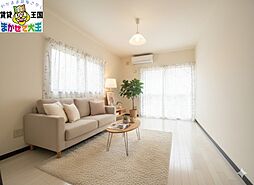 FairfaxI 2階1Kのリビング/ダイニング