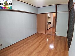 居間