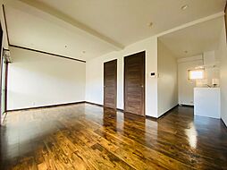 パレットビル 2階1Kのリビング/ダイニング