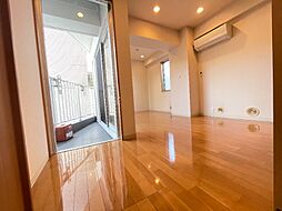 VILLA FIUME 3階1LDKのリビング/ダイニング