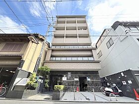 京都府京都市東山区新門通大和大路東入る3丁目梅本町（賃貸マンション1K・1階・26.61㎡） その1