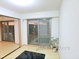 ノーベルテラス稔 4階2LDKのリビング/ダイニング