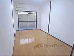 JR山陰本線 二条駅 徒歩8分の賃貸マンション 2階1Kのリビング/ダイニング