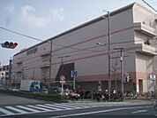 イズミヤ　高野店まで660メートル
