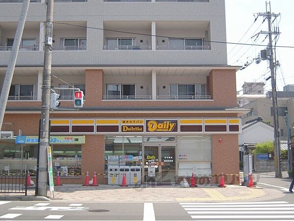 画像19:デイリーヤマザキ　鞍馬口店まで450メートル