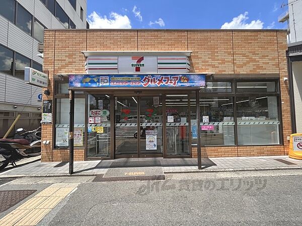 画像19:セブンイレブン　京都烏丸六条店まで270メートル