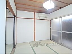 叡山電鉄叡山本線 茶山・京都芸術大学駅 徒歩1分の賃貸マンション 1階2Kのリビング/ダイニング