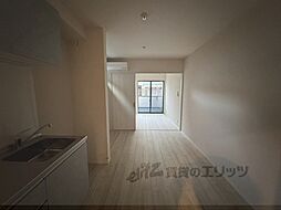 ＹＵＭＡＲＩＮ7ｍａｒｉｋｏｊｉ 1階1LDKのリビング/ダイニング