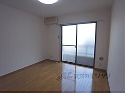 プレジール西ノ京 1階1Kのリビング/ダイニング