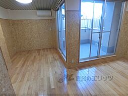 京都市営烏丸線 今出川駅 徒歩10分の賃貸マンション 2階1LDKのリビング/ダイニング