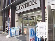ローソン　烏丸三条店まで500メートル