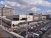 万代　五条西小路店まで240メートル