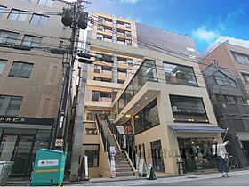 京都府京都市中京区三条通烏丸東入梅忠町（賃貸マンション1K・11階・33.97㎡） その1