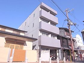 京都府京都市上京区一条通七本松西入滝ケ鼻町（賃貸マンション1K・3階・18.98㎡） その1