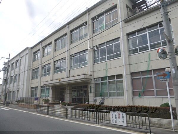 画像11:梅小路小学校まで1000メートル