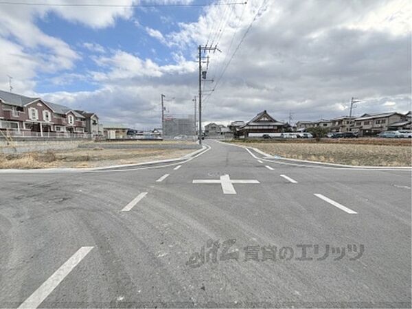 画像13:前面道路