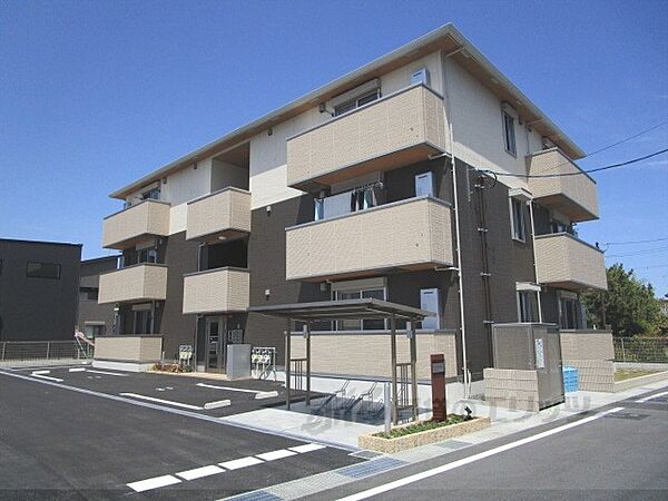 Ｔｈｅ　Ｂｏｎｄｓ　北中小路 103｜滋賀県栗東市北中小路(賃貸アパート1LDK・1階・41.86㎡)の写真 その1