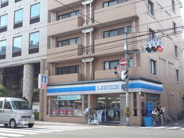 画像17:ローソン　丸太町小川店まで390メートル