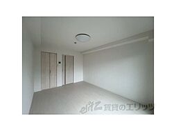 JR山陰本線 丹波口駅 徒歩8分の賃貸マンション 4階1Kのリビング/ダイニング