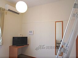 レオパレスイン京都 213 2階1Kのリビング/ダイニング