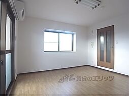 JR奈良線 稲荷駅 徒歩2分の賃貸マンション 4階1Kのリビング/ダイニング