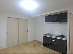 Ｐｒｉｅ深草 2階1LDKのリビング/ダイニング