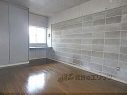 レッドボールコート上鳥羽 305 3階ワンルームのリビング/ダイニング