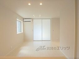 クローネ西院 2階1LDKのリビング/ダイニング